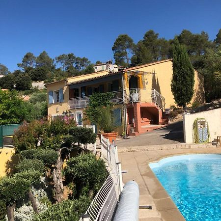 Appartement Dans La Colline Belgentier Екстериор снимка